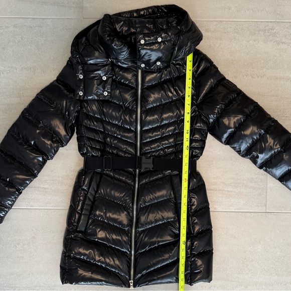 New in Box - RUDSAK Shiny Black Belted Puffer Coat - Picture 6 of 12